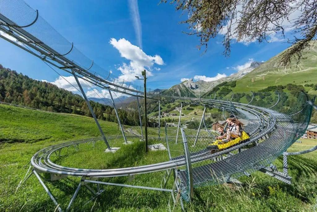 Allos Village Studio Cosy Avec Balcon Екстериор снимка